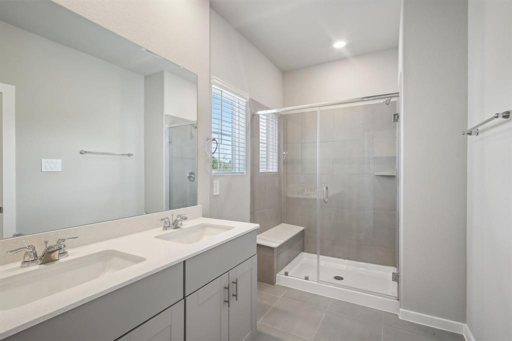 537 Morning Tide Lane, Kemah, Texas image 28