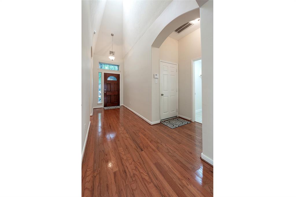 6007 Lamb Creek, Missouri City, Texas image 4