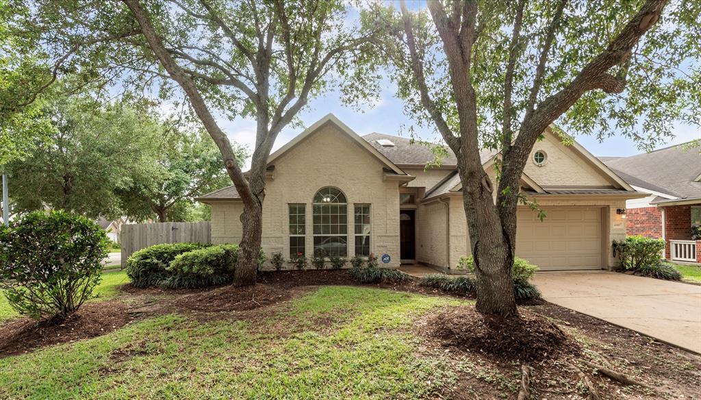 6007 Lamb Creek, Missouri City, Texas image 34
