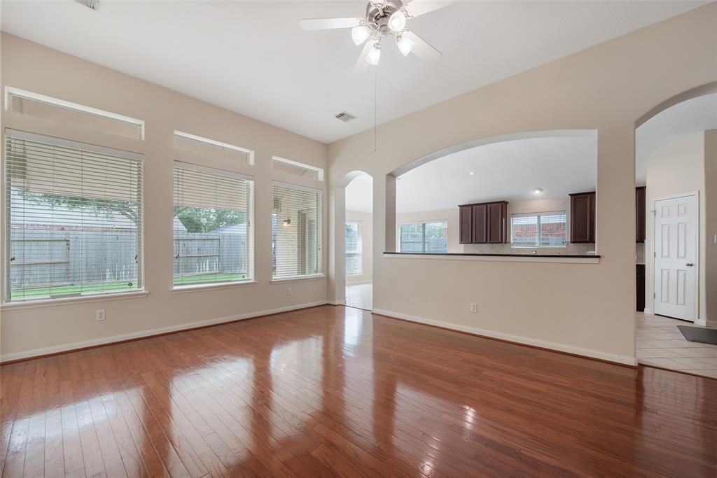 6007 Lamb Creek, Missouri City, Texas image 11