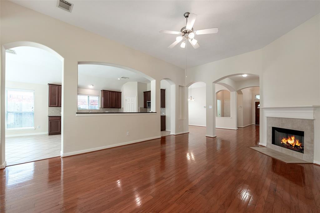 6007 Lamb Creek, Missouri City, Texas image 10