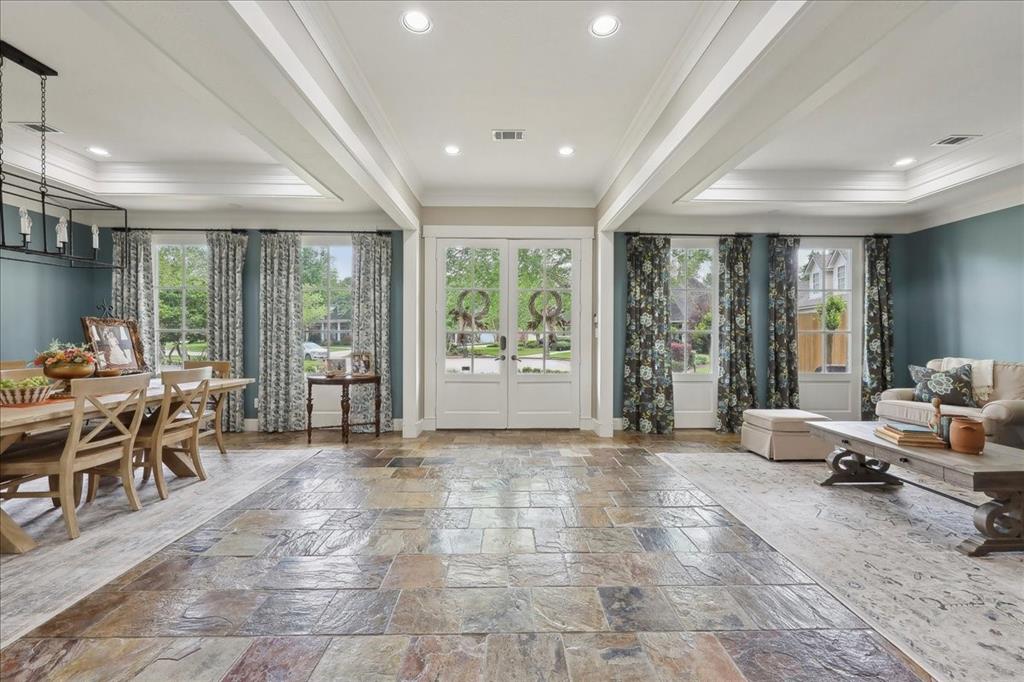 5150 Oakmont Drive, Beaumont, Texas image 5