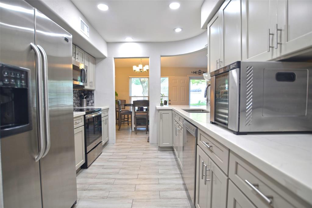 51 Hideaway Drive #51, Friendswood, Texas image 12
