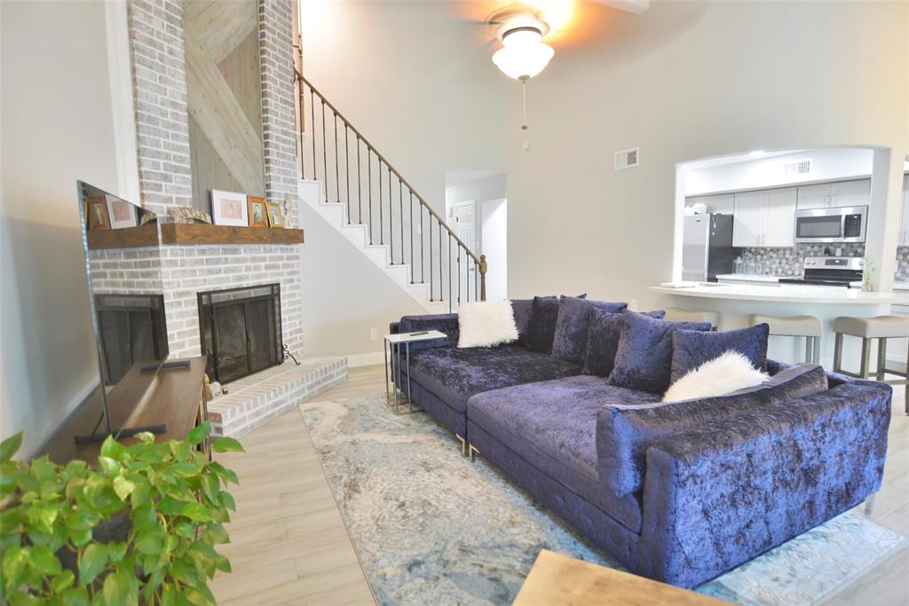 51 Hideaway Drive #51, Friendswood, Texas image 6