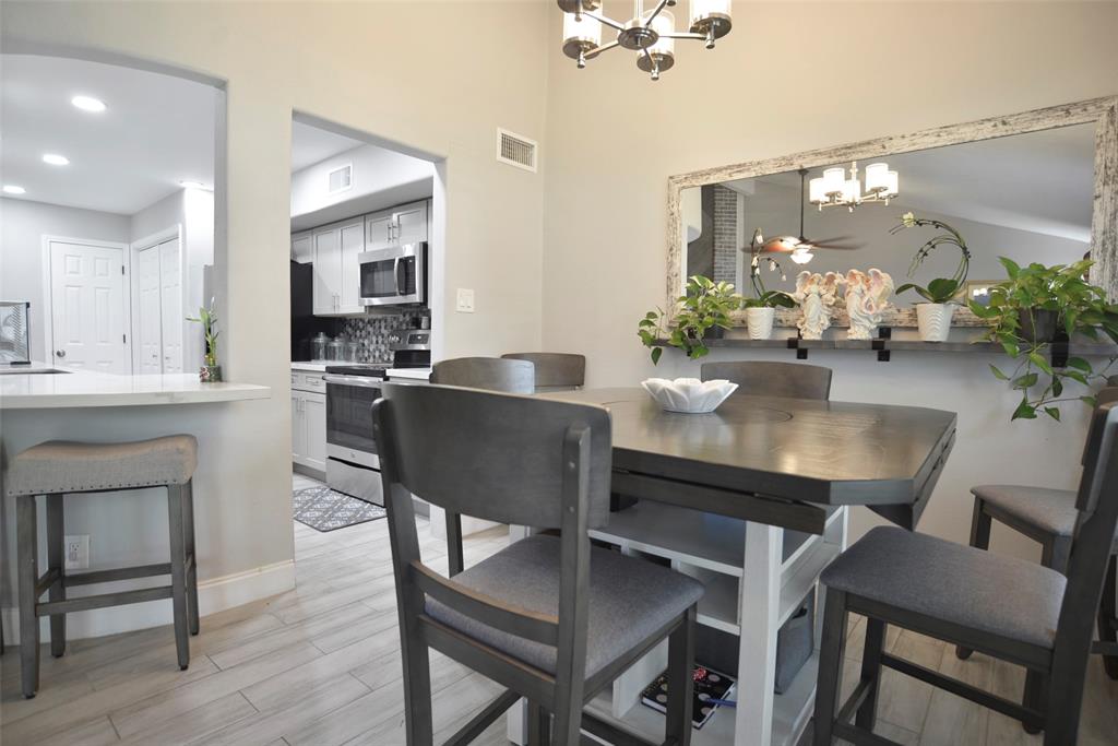 51 Hideaway Drive #51, Friendswood, Texas image 8