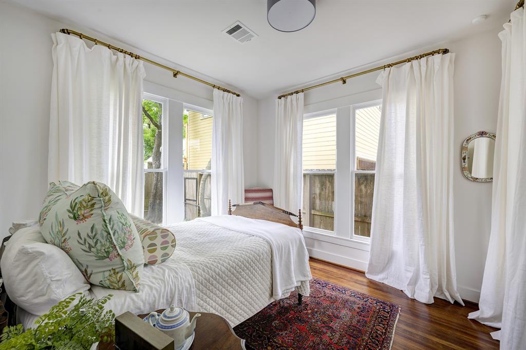 512 Highland Street, Houston, Texas image 12