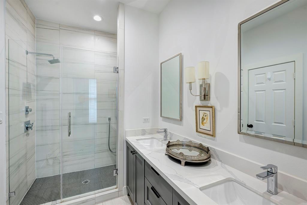 512 Highland Street, Houston, Texas image 11