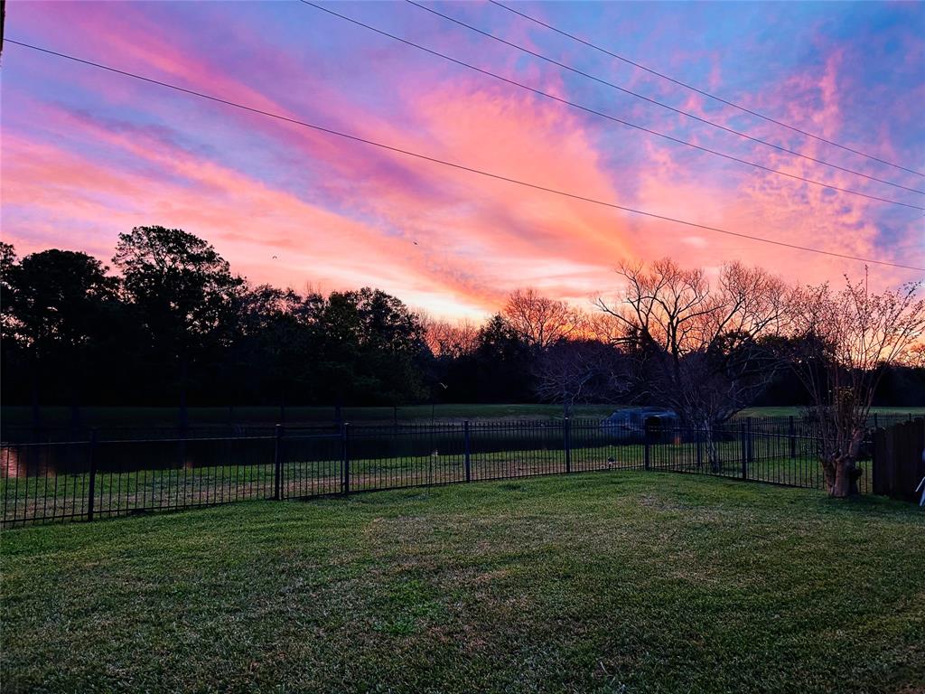 2213 Jernigan Ford, Dickinson, Texas image 17