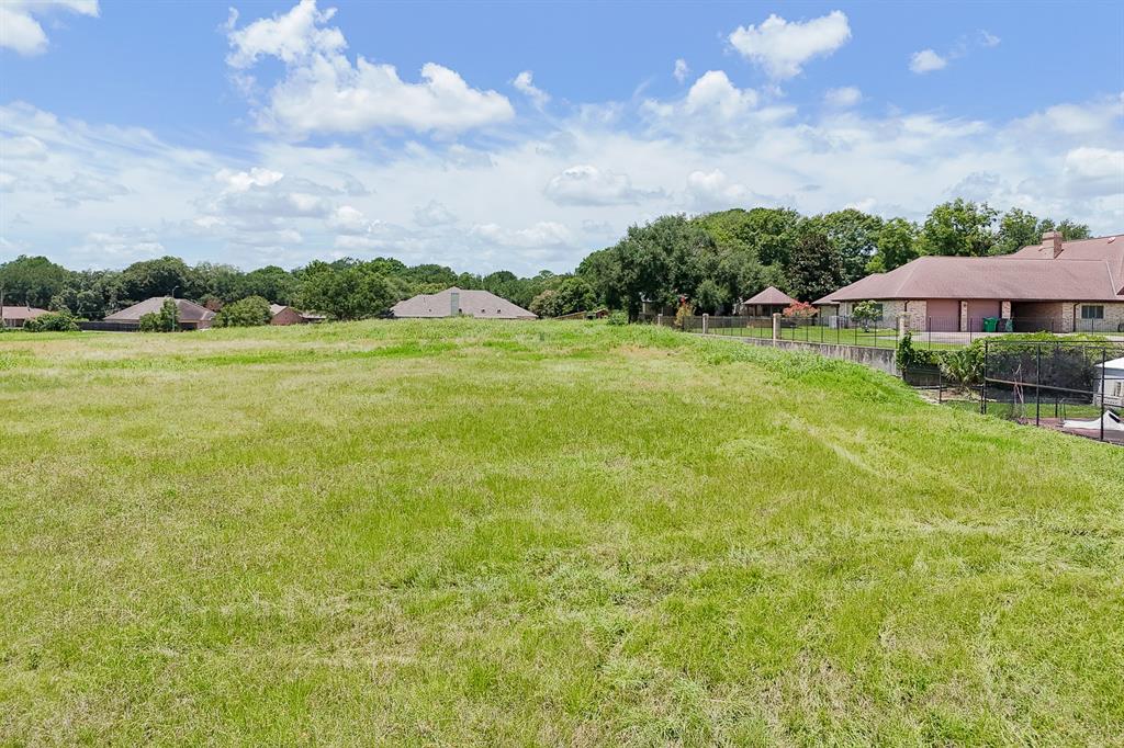 Gun And Rod Road, Brenham, Texas image 38