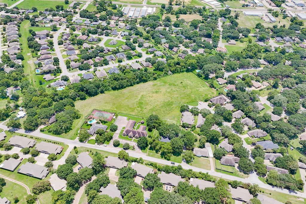 Gun And Rod Road, Brenham, Texas image 13