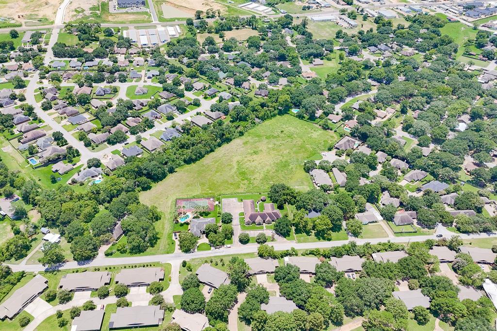 Gun And Rod Road, Brenham, Texas image 12