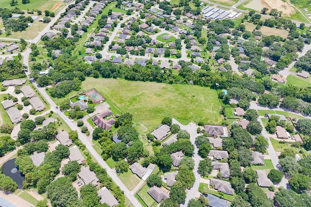 Gun And Rod Road, Brenham, Texas image 15