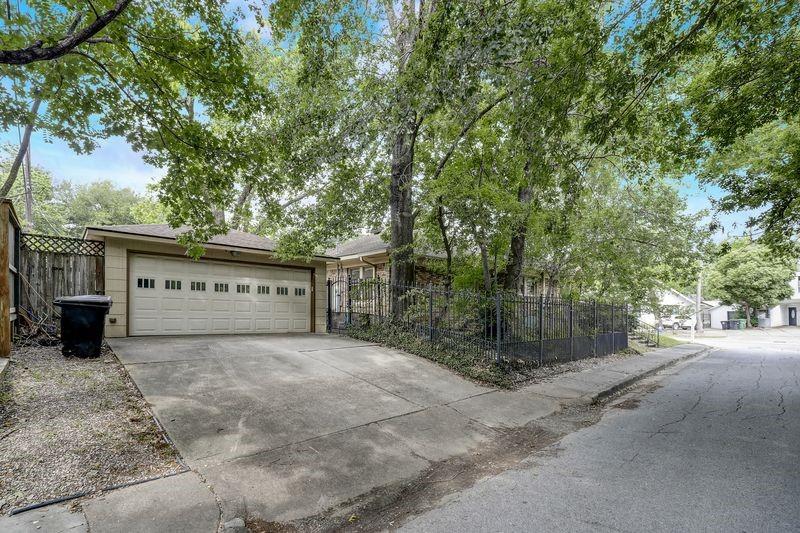 702 Usener Street, Houston, Texas image 7
