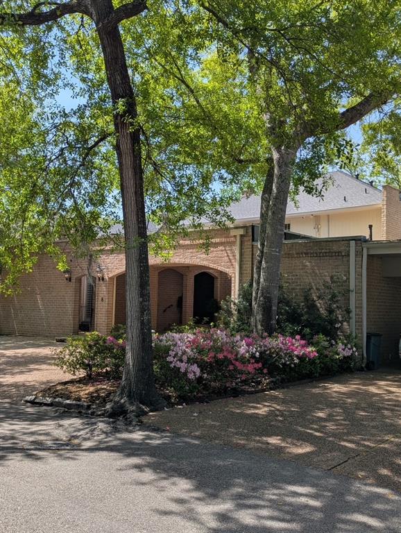 8 Woodstone Street, Houston, Texas image 4