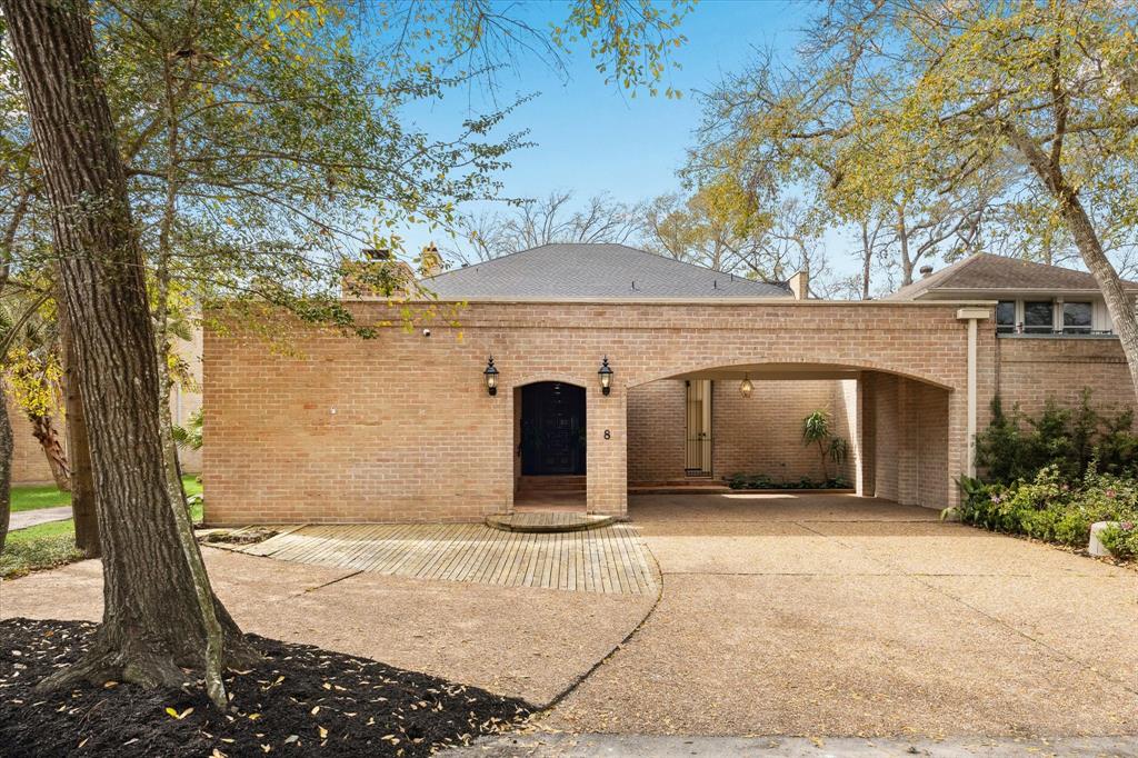 8 Woodstone Street, Houston, Texas image 1