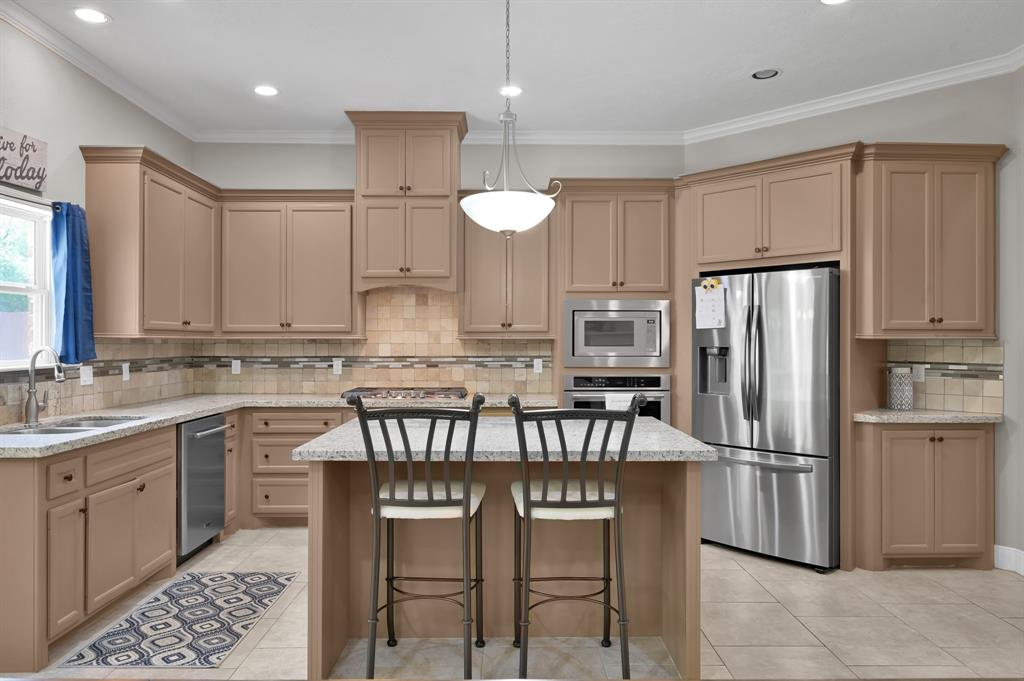281 Berkley Drive, Montgomery, Texas image 16