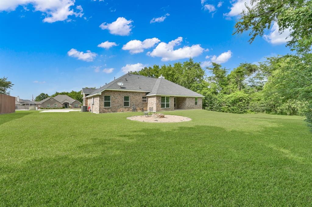 281 Berkley Drive, Montgomery, Texas image 35