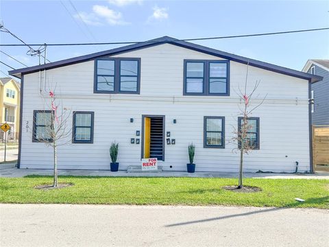 201 Eastwood Street 2 Houston TX 77011