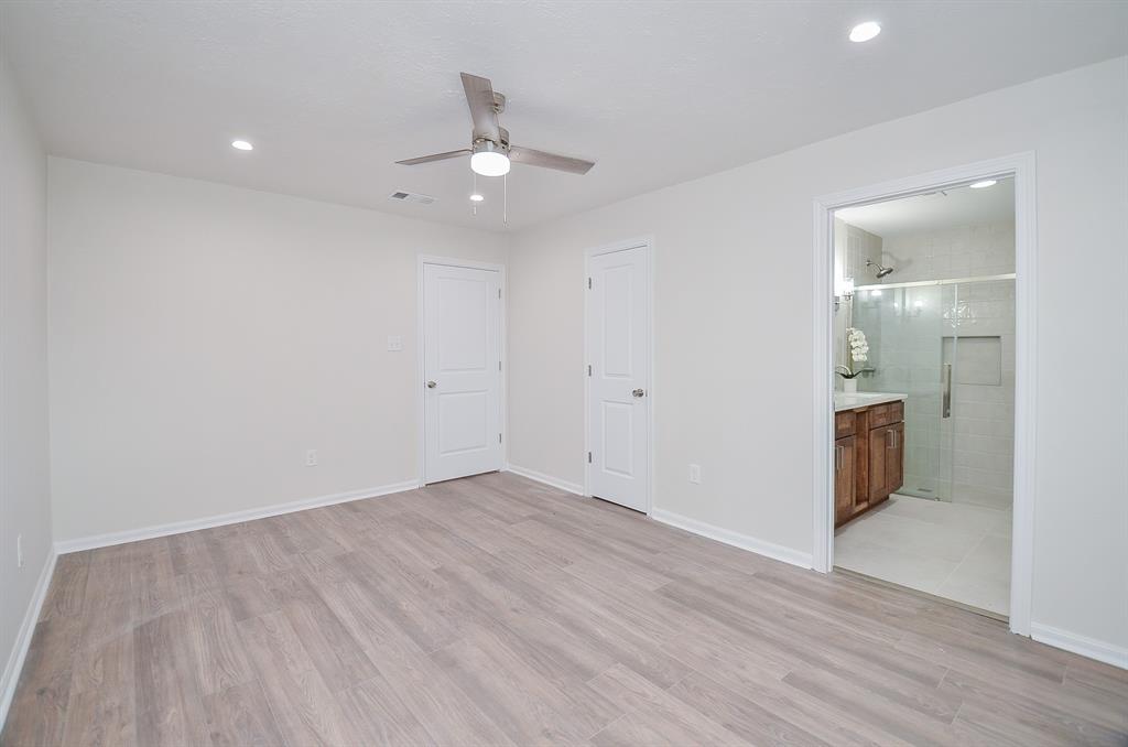 13902 13902 Oakwood Dr Lane, Sugar Land, Texas image 3