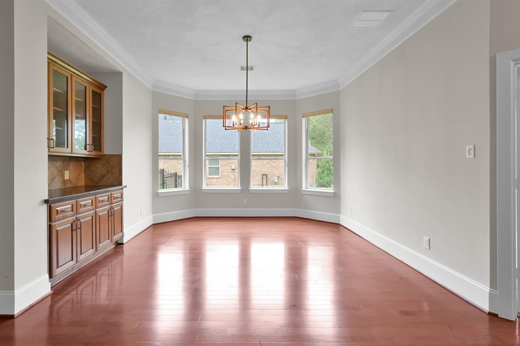 73 La Jolla Circle, Montgomery, Texas image 6