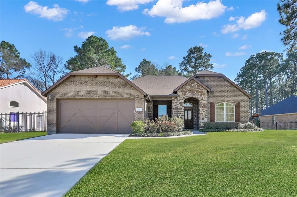 73 La Jolla Circle, Montgomery, Texas image 1