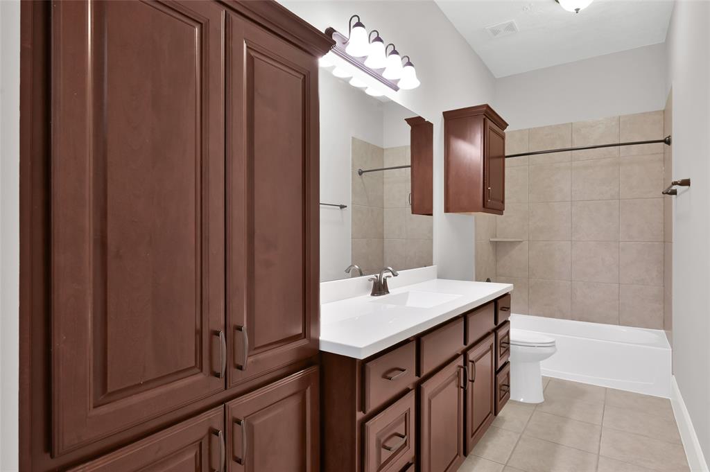 73 La Jolla Circle, Montgomery, Texas image 25