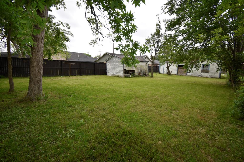 2631 Plantation Hollow Court, Missouri City, Texas image 11