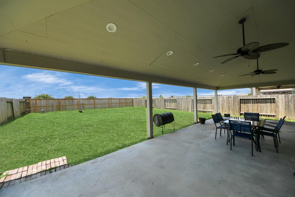 7215 Cypress Pin Oak Drive, Cypress, Texas image 20