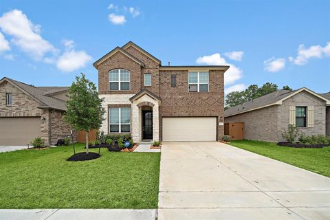 Single Family Residence in Humble TX 13247 Moorlands Hills Drive.jpg