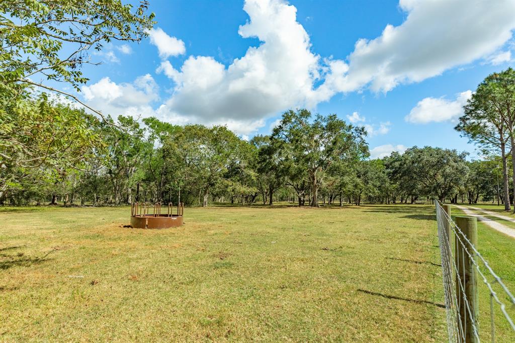 543 County Road 508, Brazoria, Texas image 39