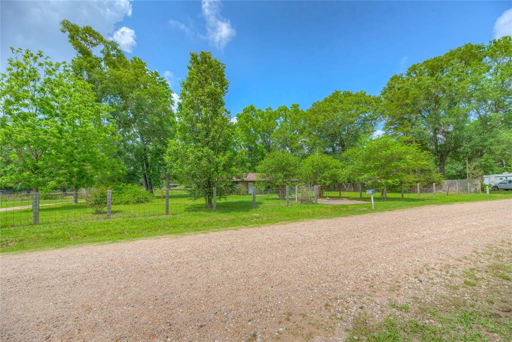 139 Lyford Ln, Livingston, Texas image 26