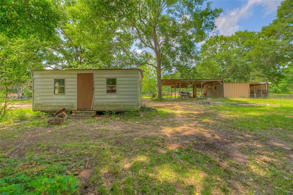 139 Lyford Ln, Livingston, Texas image 16