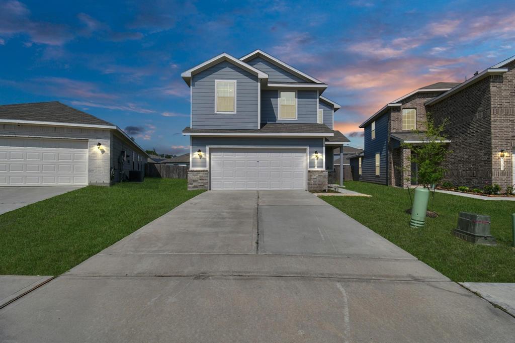 25489 Northpark Spruce Drive, Porter, Texas image 1