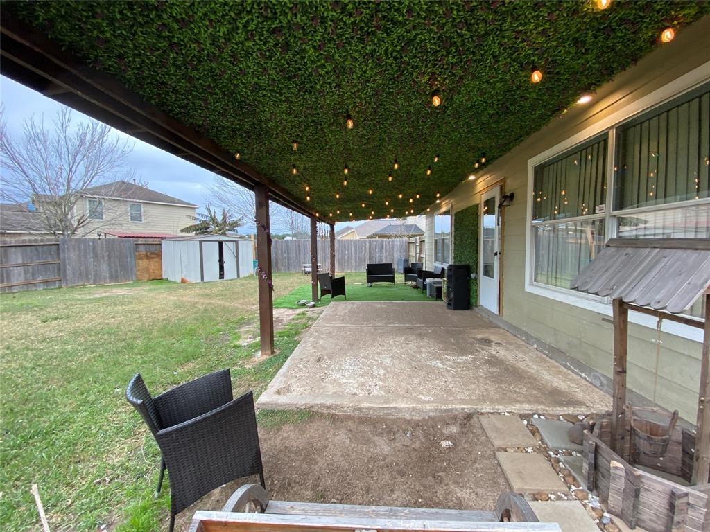 9603 Adobe Rose Drive, Humble, Texas image 35