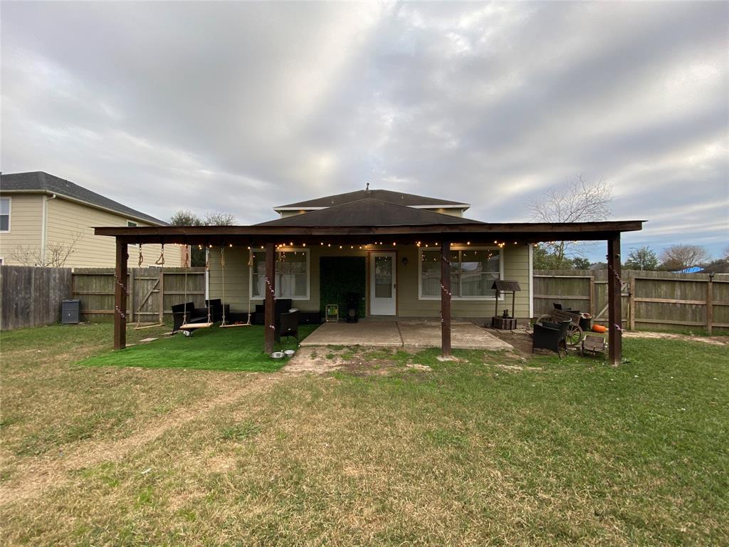 9603 Adobe Rose Drive, Humble, Texas image 33