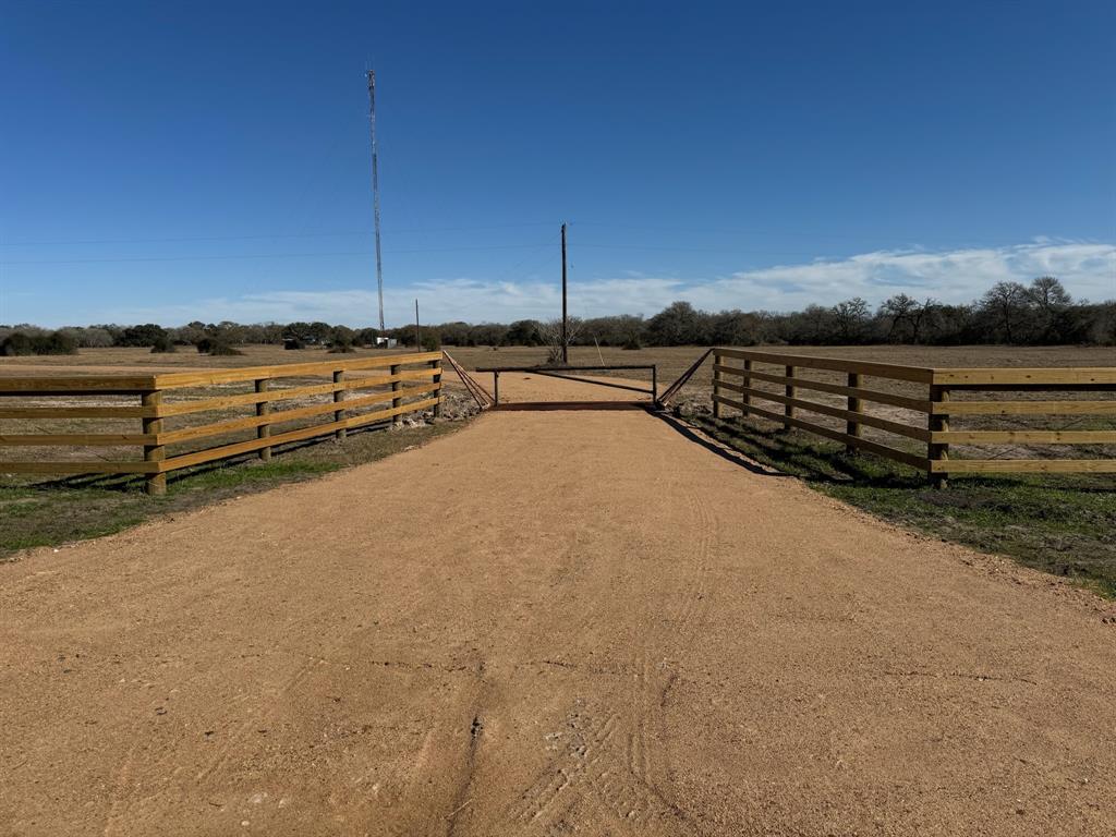 19651 Farm To Market 530, Hallettsville, Texas image 3