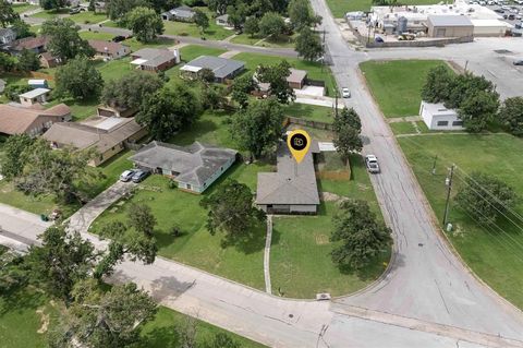 Photo of 200 Burnett Drive, Baytown, TX 77520 (MLS # 48397494)