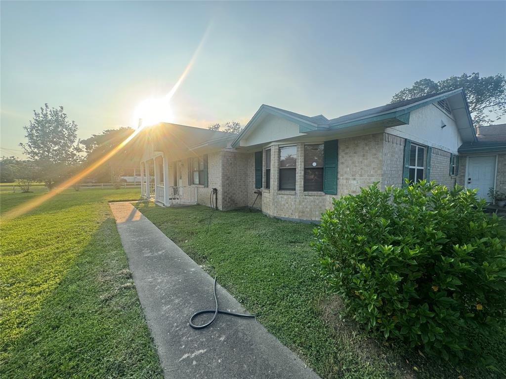 View Santa Fe, TX 77510 house