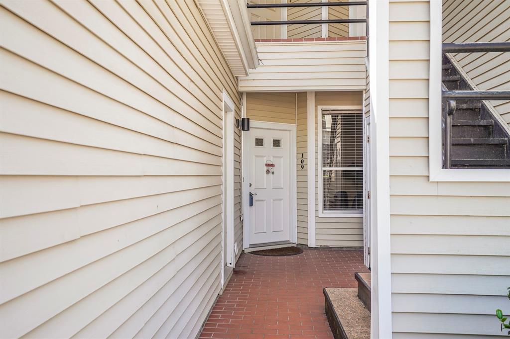 3303 Golden Trails Drive 109
