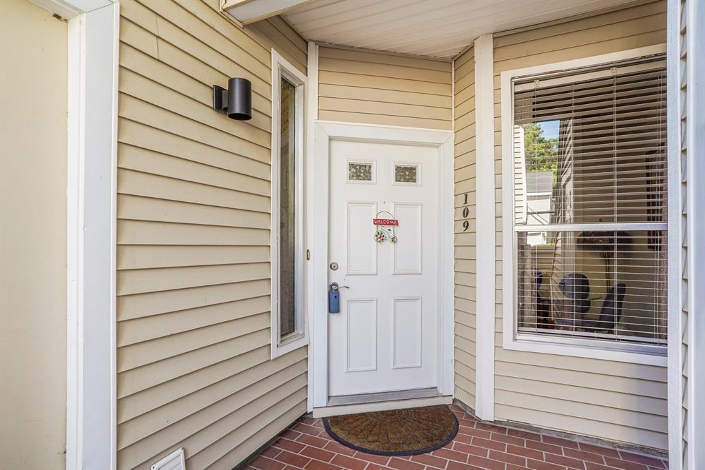 3303 Golden Trails Drive 109