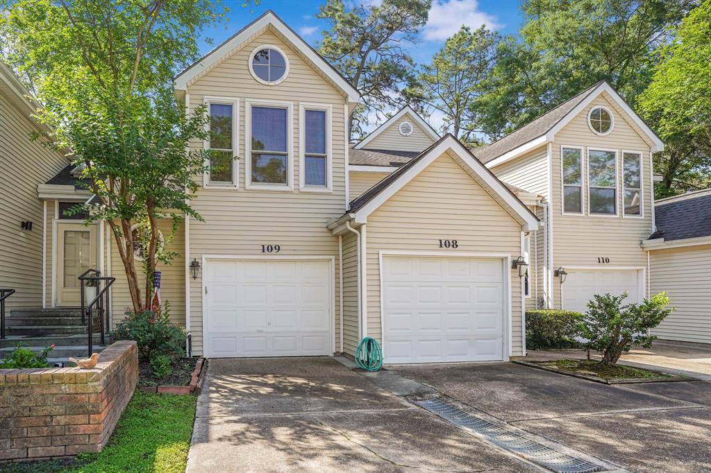 3303 Golden Trails Drive 109