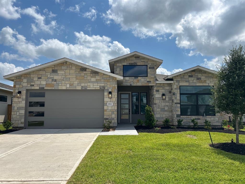 1812 Drover Lane, Rosenberg, Texas image 1