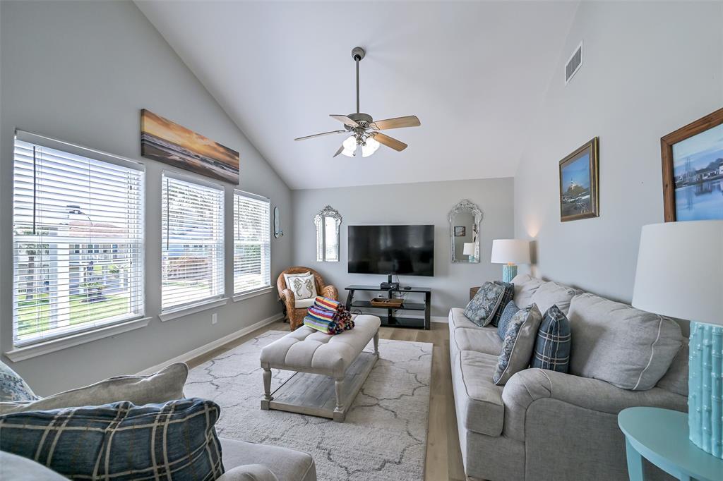3908 Pirates Beach Circle, Galveston, Texas image 26