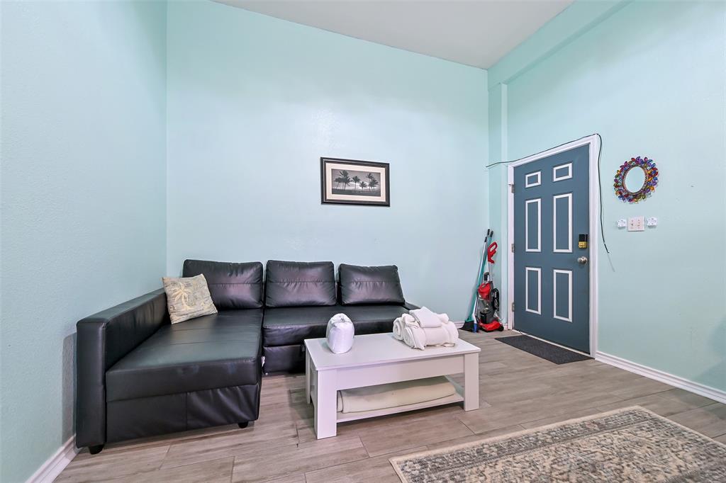 3908 Pirates Beach Circle, Galveston, Texas image 16