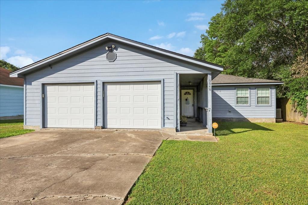 3848 Taft Avenue, Groves, Texas image 1