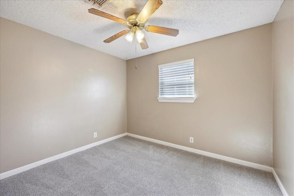 3848 Taft Avenue, Groves, Texas image 22