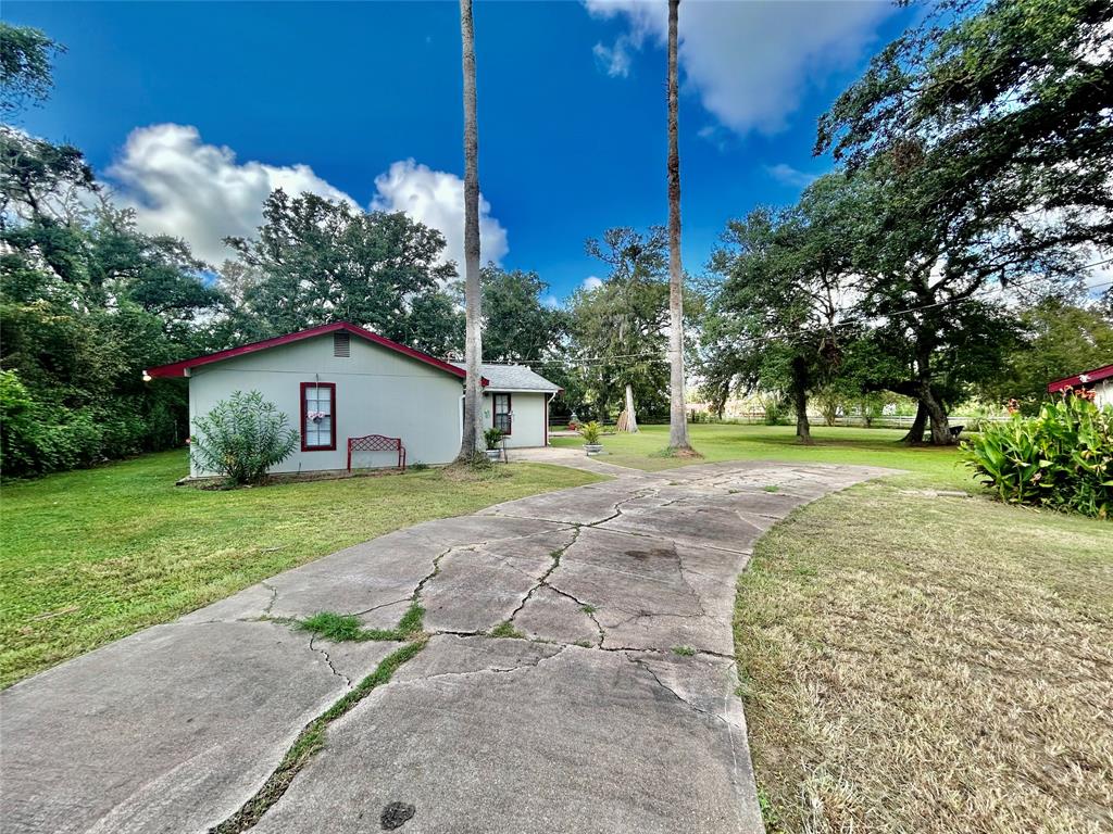 17724 County Road 858, Brazoria, Texas image 10