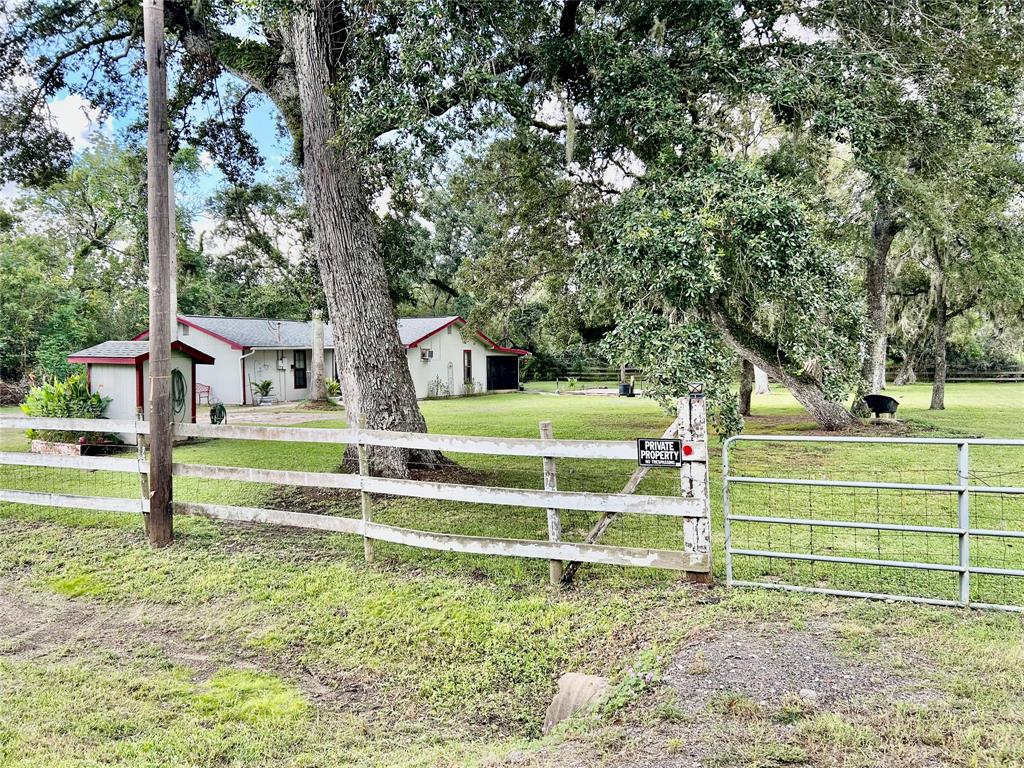 17724 County Road 858, Brazoria, Texas image 6