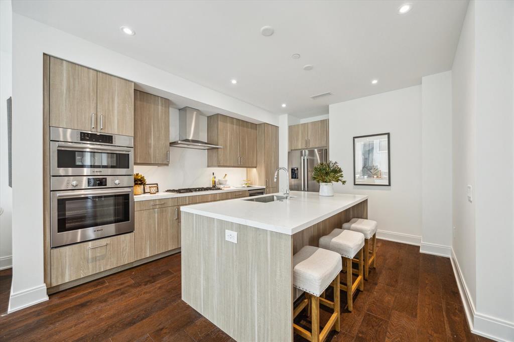 2323 W Main Street #204, Houston, Texas image 4