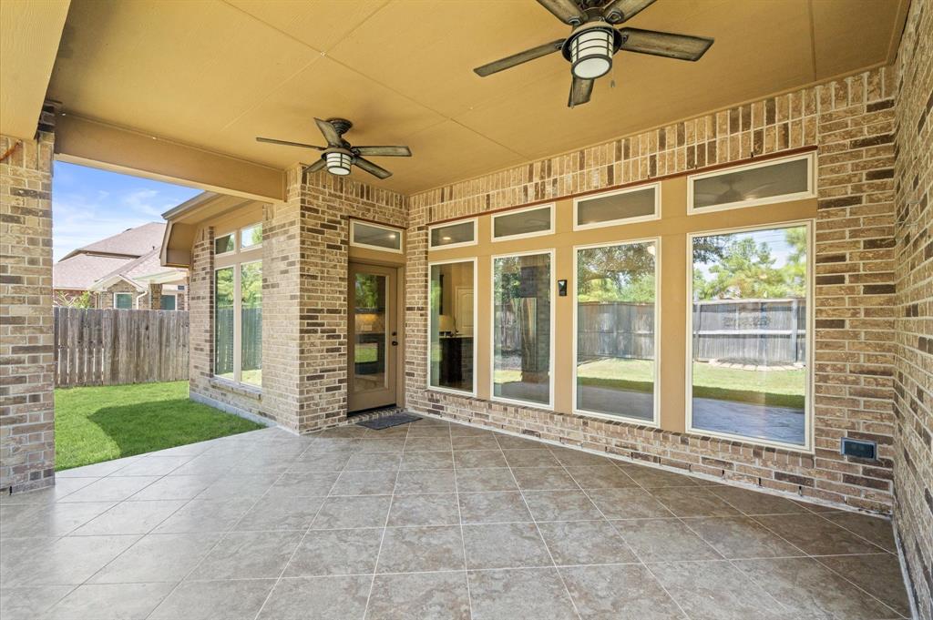 12409 Clover Creek Lane, Pearland, Texas image 26